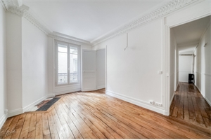 appartement à la vente -   75018  PARIS, surface 55 m2 vente appartement - APR662516
